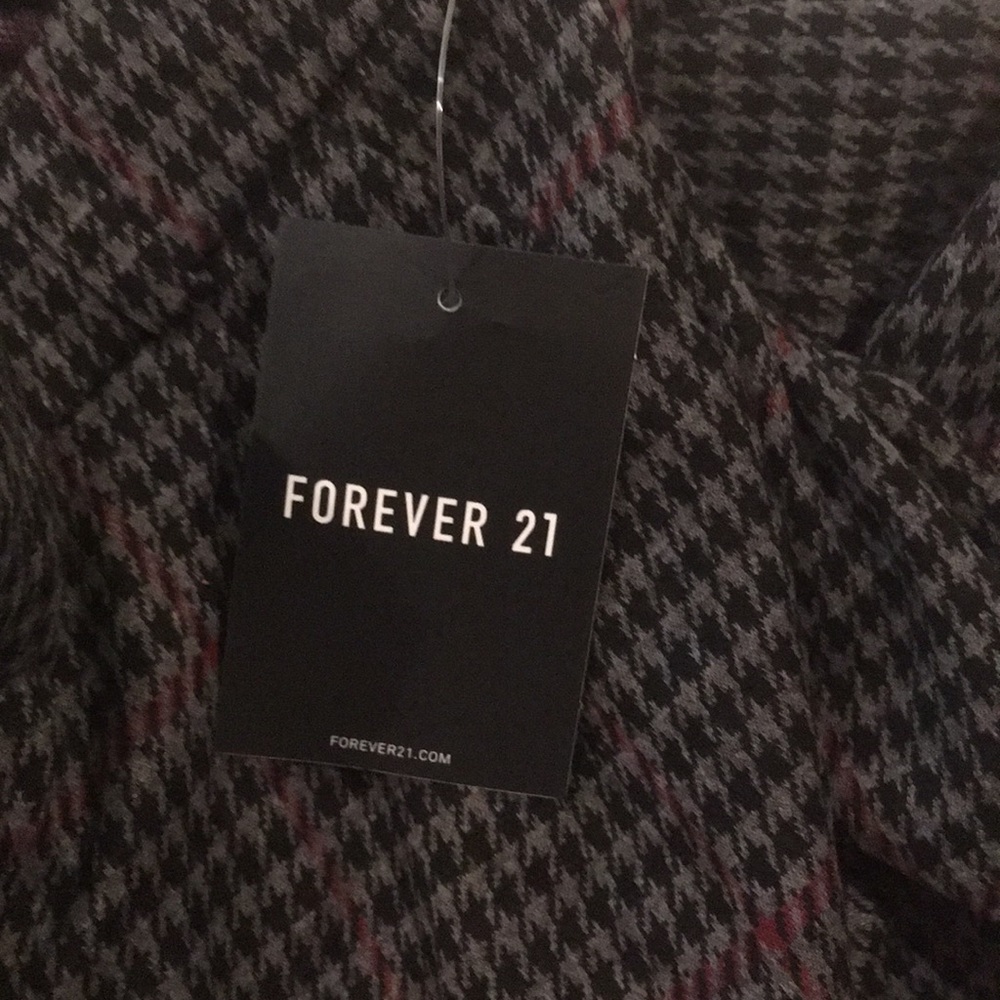 Forever 21 Houndstooth Plaid Knit Ankle Pants - Picture 9 of 10